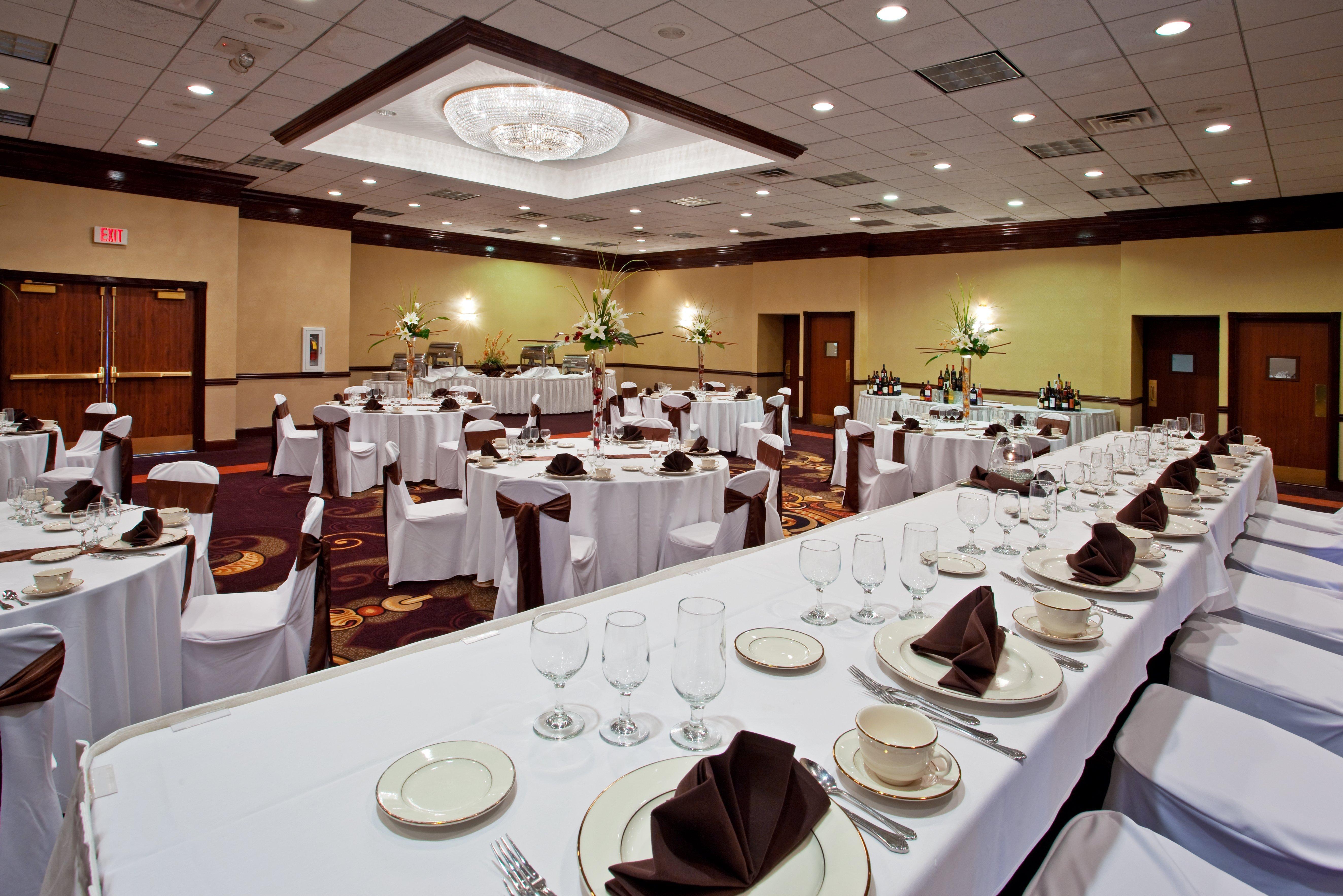 Holiday Inn Youngstown-South - Boardman By Ihg Экстерьер фото
